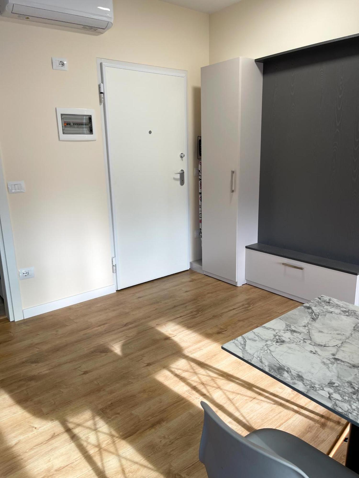 Wanderlust Bazaar Apartment Tirana Exterior photo